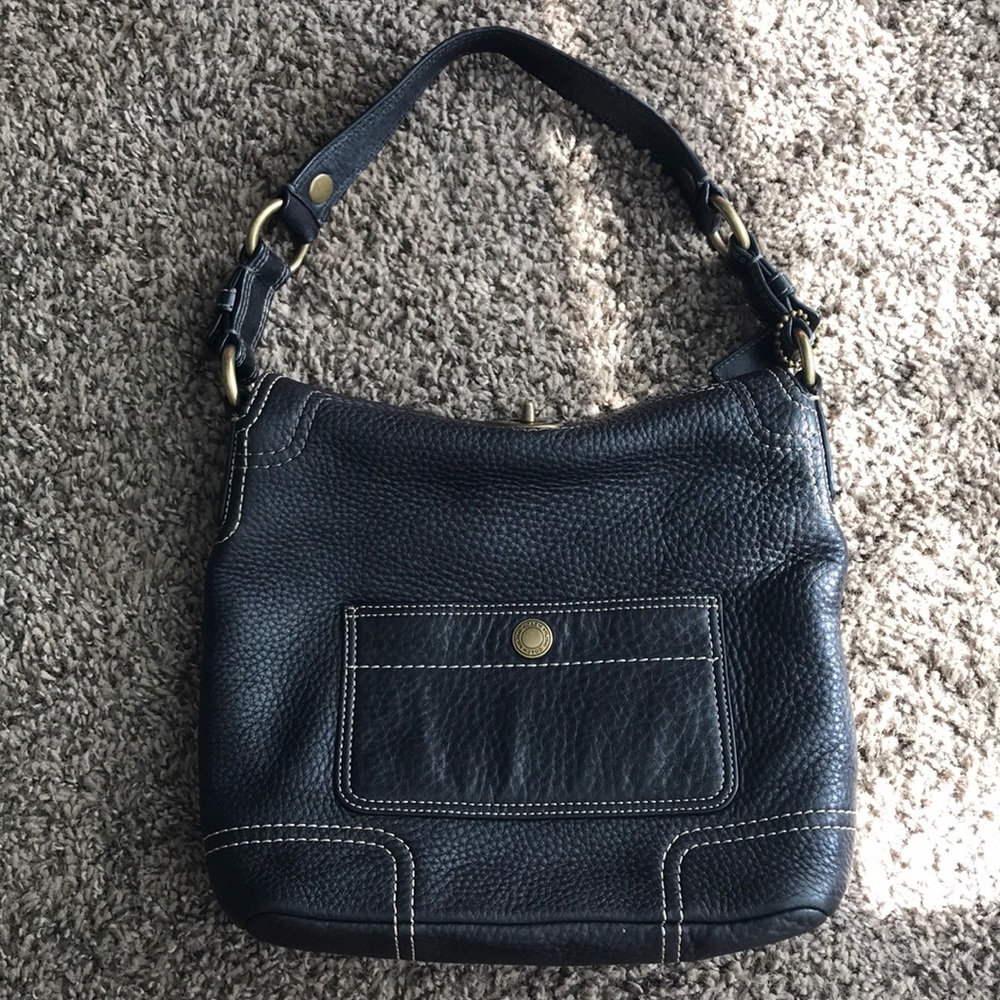 Coach Chelsea Shoulder Bag.